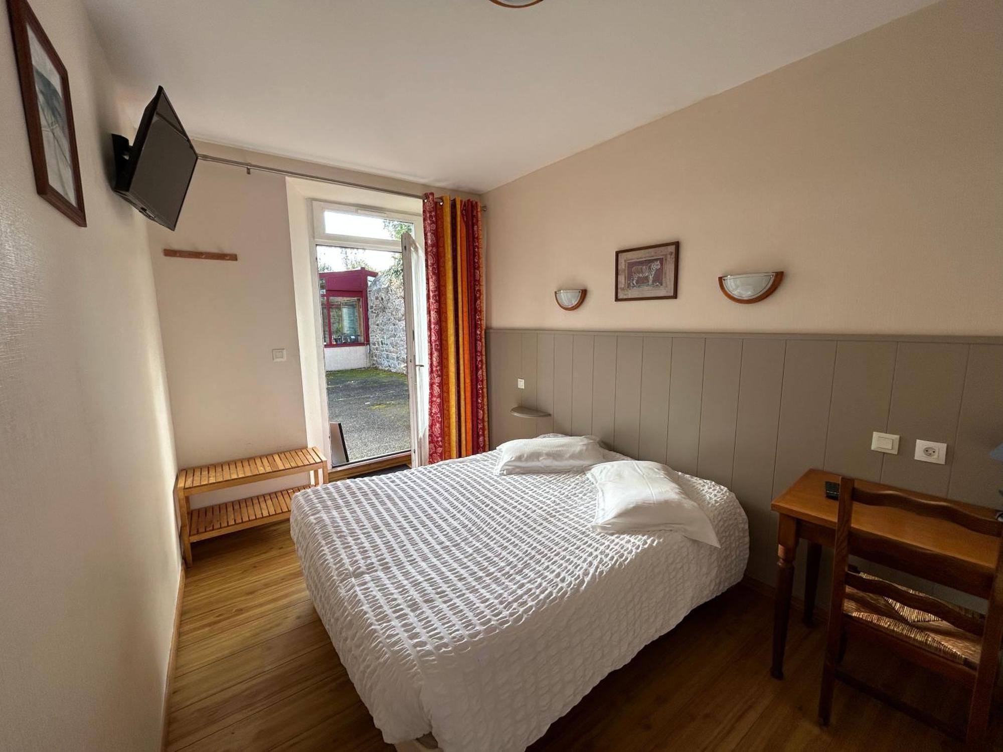 Hotel Les Voisins Beaucemaine Ploufragan Номер фото